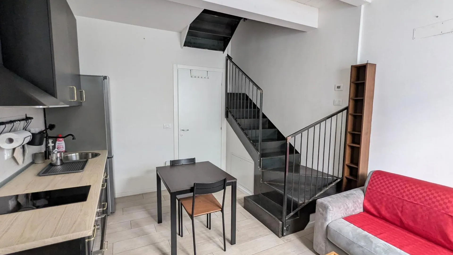 Berretta Rossa Apartment Bologna 0*,  Italy